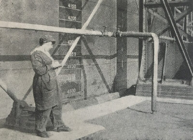 Historic image of woman working at the Granton Gas Works in the 1900s.